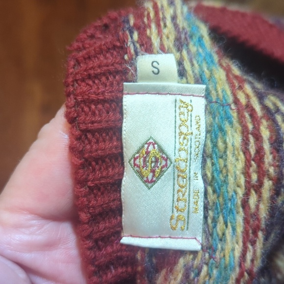 Wool Made In Scotland Old Money Tan/Burgundy Patterned Cardigan Sz S - Picture 8 of 11